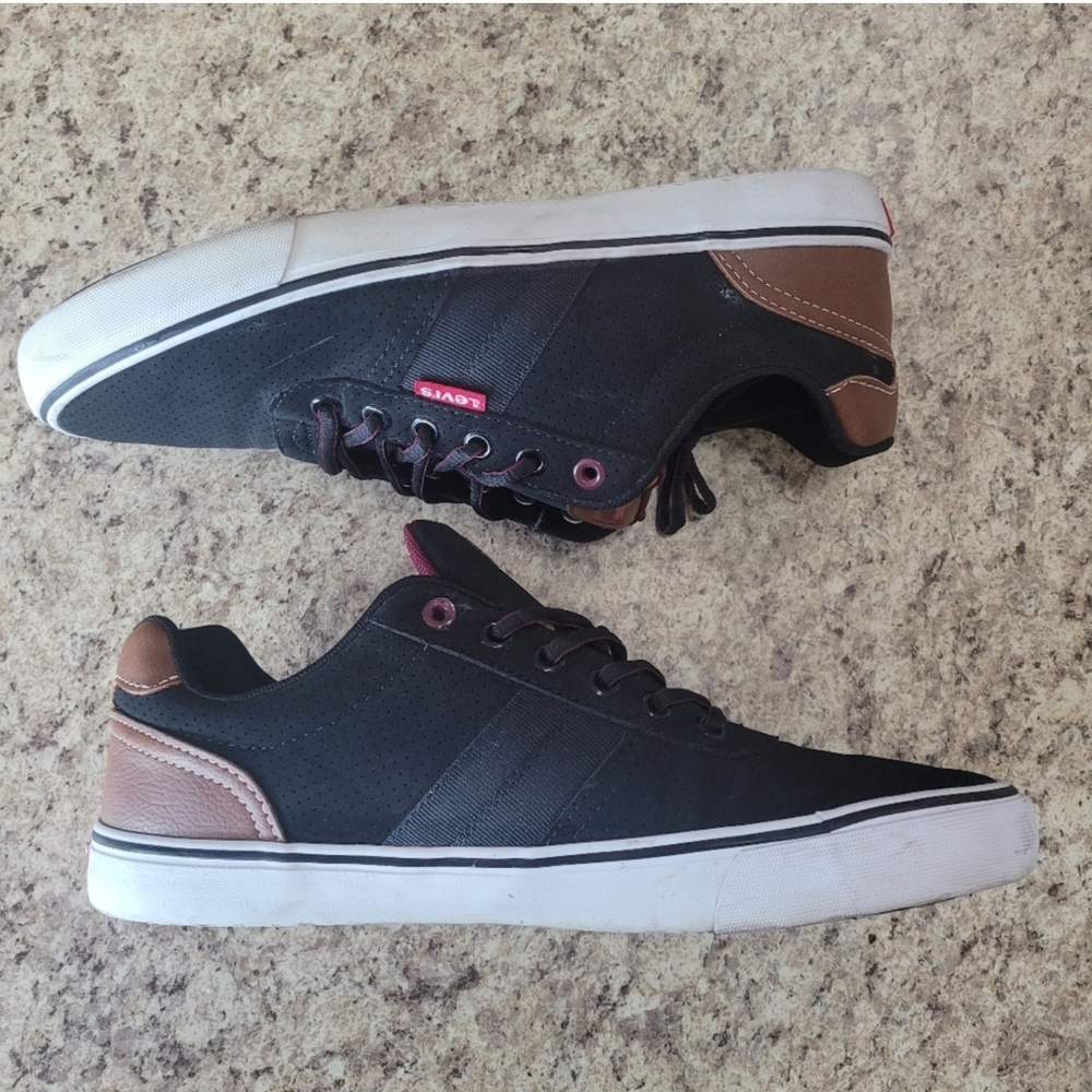 Levi's Men's Black and Brown Sneakers